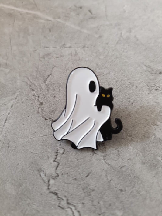 Snuggle Ghost Pin