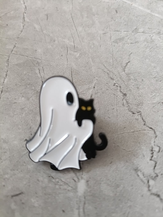 Cuddly Ghost Cat Pin