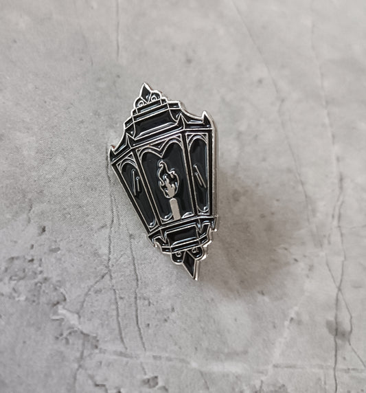 Lantern Pin
